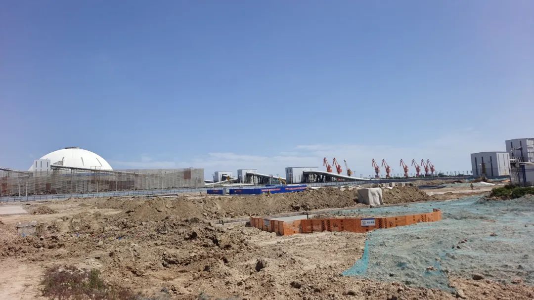 我国首个海洋油气装备智能工厂全面投产，引领海工装备制造新篇章